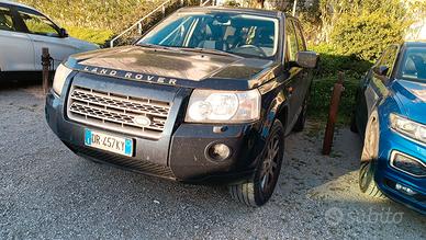 Land Rover Freelender2