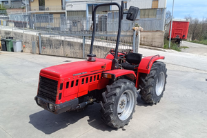 Antonio Carraro 8008