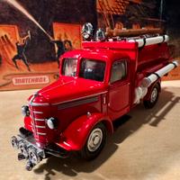 MATCHBOX 1:43 BEDFORD CISTERNA POMPIERI  1939