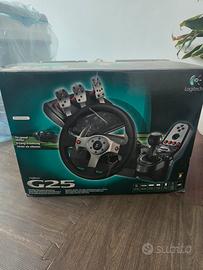 Logitech G25 completo con cambio e pedaliera