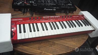 Tastiera Controller midi umx490 (behringer)
