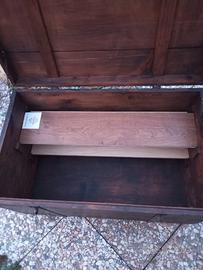 restauratore  falegname 