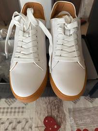 Scarpe bianche