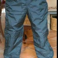 pantaloni antipioggia