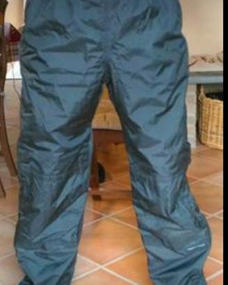 pantaloni antipioggia