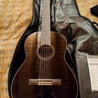 Chitarra classica Yamaha C40 con custodia