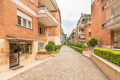 3 LOCALI A ROMA