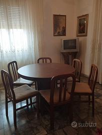 Tavolo con 6 sedie