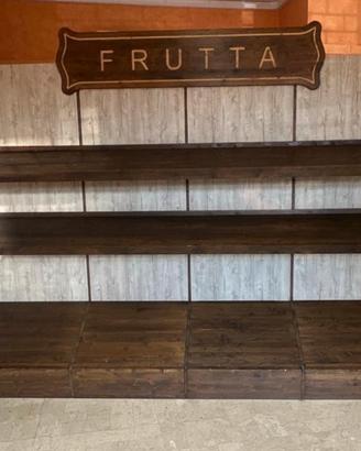 scafale di frutta