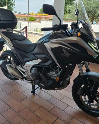 Honda NC 750 X DCT UNIPRO KM 9.676 !!!