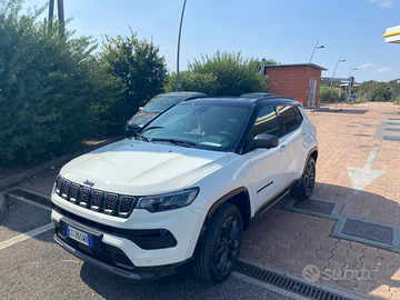 Jeep Compass 4xe 80th anniversario