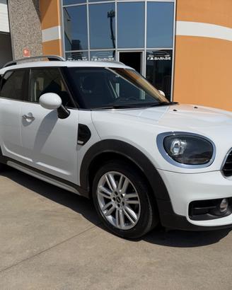 Mini Cooper D Countryman 2.0 Business Automatica