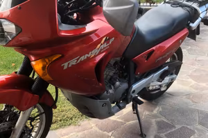 Honda transalp 650 anno 2000