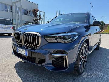 BMW X5 M X5 M50i auto