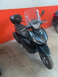 Piaggio Beverly 400 hpe