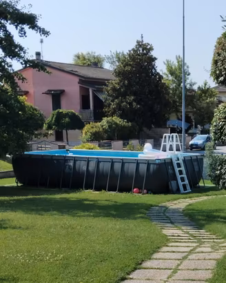piscina fuori terra 