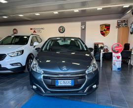 Peugeot 208 PureTech 82 5 porte Allure