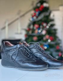 Scarpe NeroGiardini n. 36 in pelle nera con zeppa