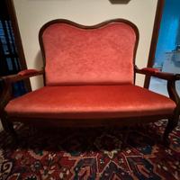 Divano vintage in velluto – elegante