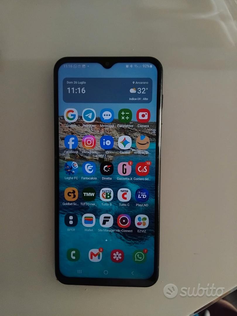 Samsung A23 e auricolari