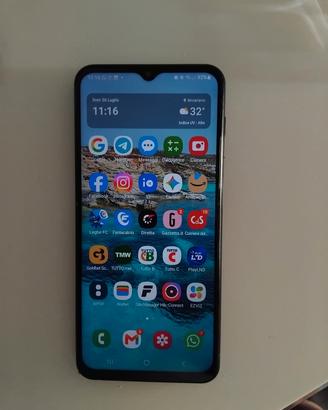 Samsung A23 e auricolari