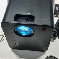 Mini proiettore LCD con altoparlante 