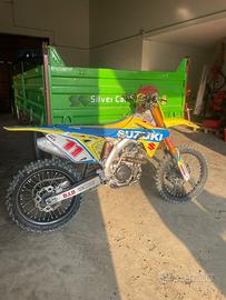Suzuki rmz 250