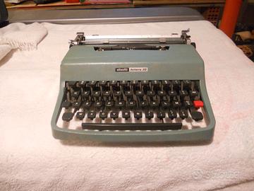 macchina da scrivere olivetti