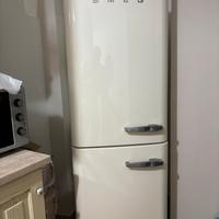Frigo smeg vintage crema