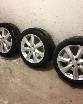 Cerchi lega Honda 16” e anche pneumatici invernali