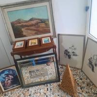 8 QUADRI PIU CARRELLO E PIAMIDE ARTIGIANALE