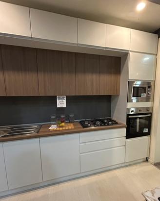 Cucina a Ponte 5 elettrodomestici di Mobilturi