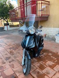 Beverly 500 sport com nuov €850