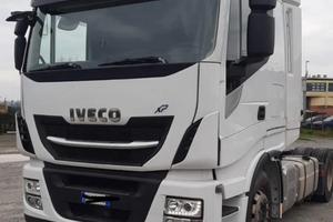 Trattore stradale iveco 510 xp