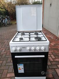cucina (quasi) nuova