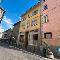 Appartamento, deposito, Ufficio