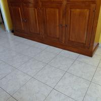 mobili d'arredo non sono scomponibili pezzo intero