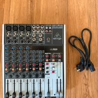 BEHRINGER Xenyx 1204 USB (Mixer 12 ingressi)