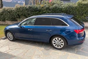 Audi A4 Avant quattro Business S tronic 190 CV