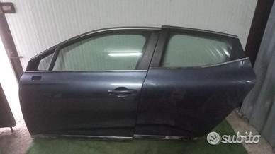 Porta sportello anteri poster renault clio 2023