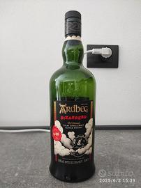 Bottiglia Whisky Ardbeg BizarreBQ vuota