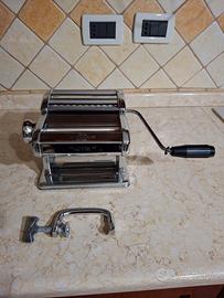 Macchina per fare pasta  manuale Atlas  150 Lusso 