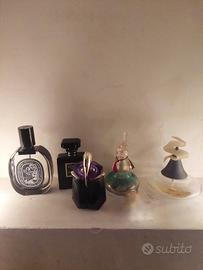 Lotto 5 bottiglie vuote di profumo da collezione +