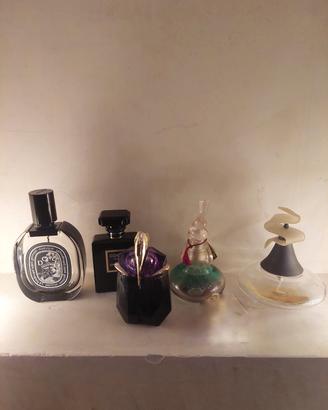 Lotto 5 bottiglie vuote di profumo da collezione +