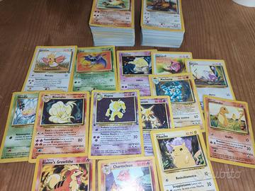 collezione vintage Pokemon brillanti 