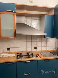 Cucina Febel Blu e legno