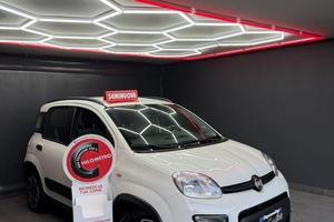 Fiat Panda 1.0 Hybrid City Cross 29000 KM