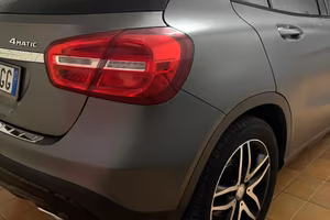 Mercedes gla