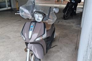 paggio LibertY2017  50 4 tempi