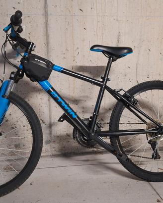 Bicicletta 24" da bambino 9-12.   Stato ottimale